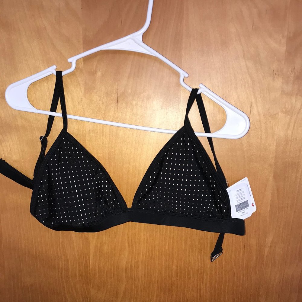 FABLETICS BATHING SUIT TOP - NEVER WORN WITH TAGS